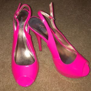 Pink Pumps!